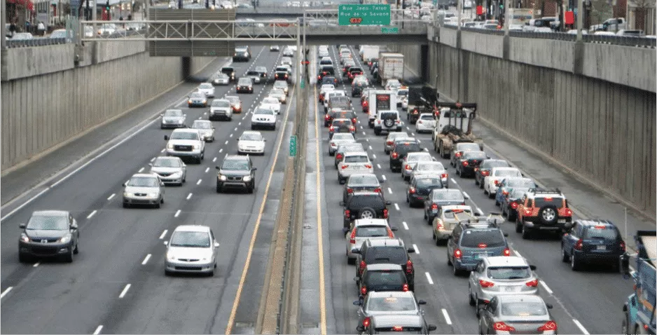 travailler hors montréal