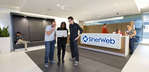SherWeb va embaucher à Longueuil
