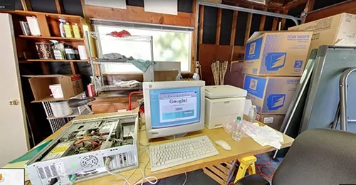 Visitez le garage de Google, comme il y a 20 ans !
