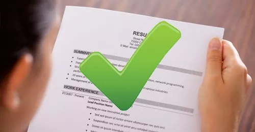 Quels mots-clés à inclure (ou enlever!) d’un CV