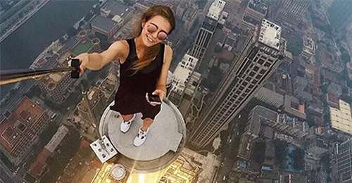Top 10 des morts stupides causées par le selfie